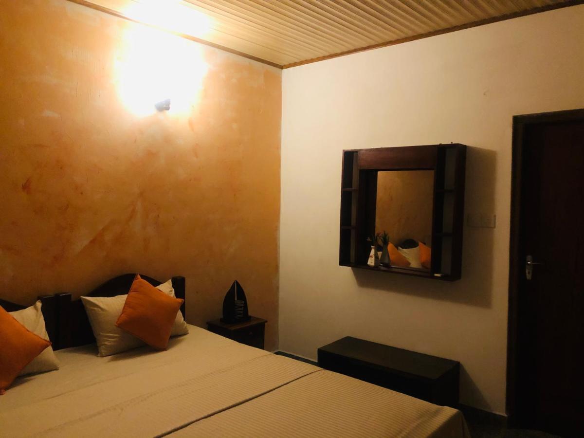 Fernando'S Inn نيجومبو المظهر الخارجي الصورة